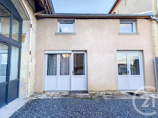 maison à louer - 2 pièces - 47.09 m2 - EFFIAT - 63 - AUVERGNE - Century 21 Lefèbvre Immobilier