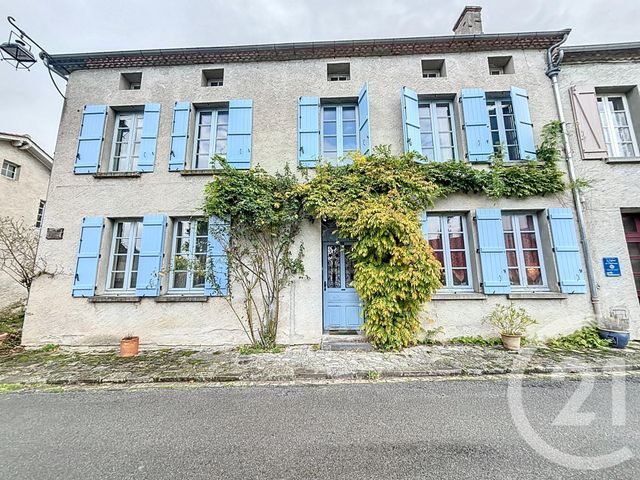 maison à vendre - 6 pièces - 213.13 m2 - CHARROUX - 03 - AUVERGNE - Century 21 Lefèbvre Immobilier